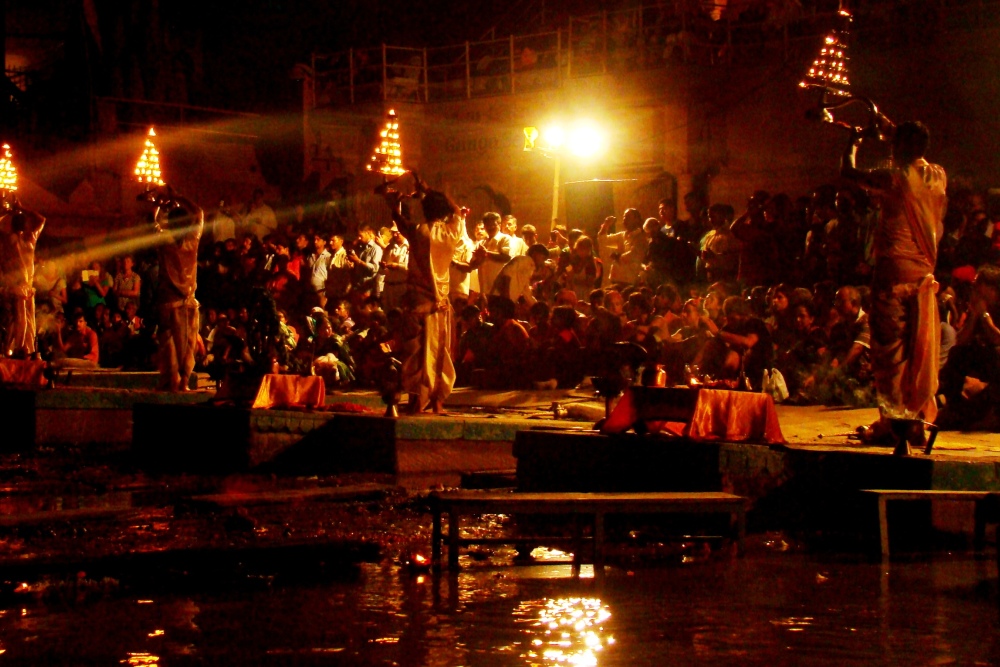 aarti-in-varanasi