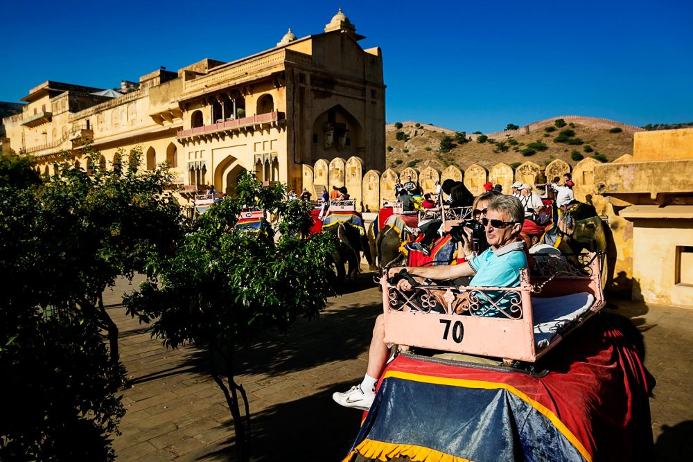 amber fort elephant ride jaipur