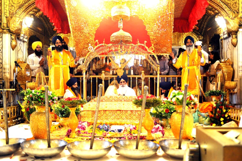 golden-temple-amritsar-inside