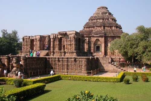 konark sun temple konark odisha india