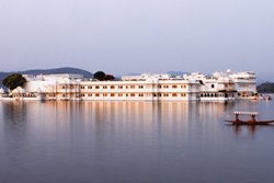 lake palace udaipur rajasthan