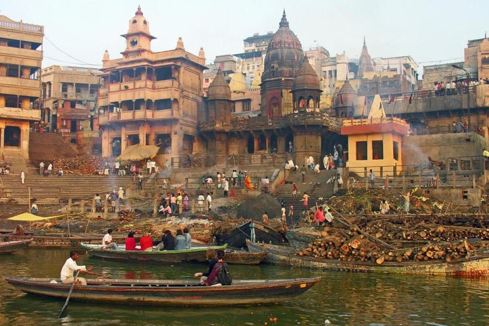 manikarnika-cremation-ghat-varanasi